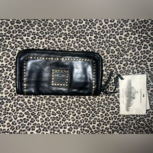 Campomaggi Brand new with tags black women's wallet $370.00